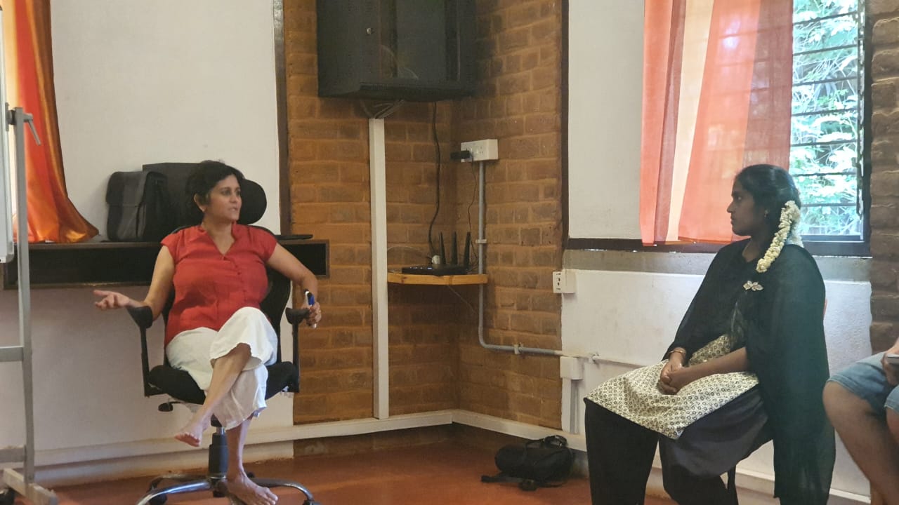 Yuvabe member Bhuvana in talks with Aruna Venkatachalam