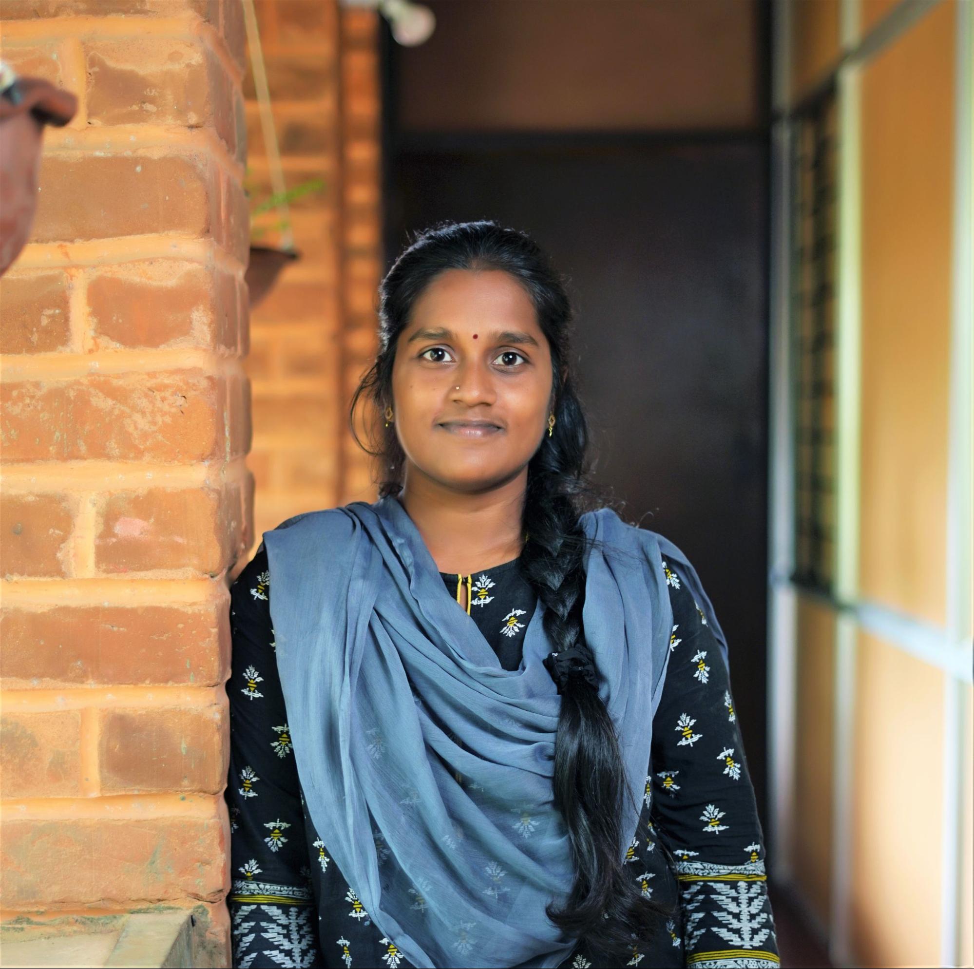 Bhuvana works for Quit.ai, as part of Yuvabe market research team.